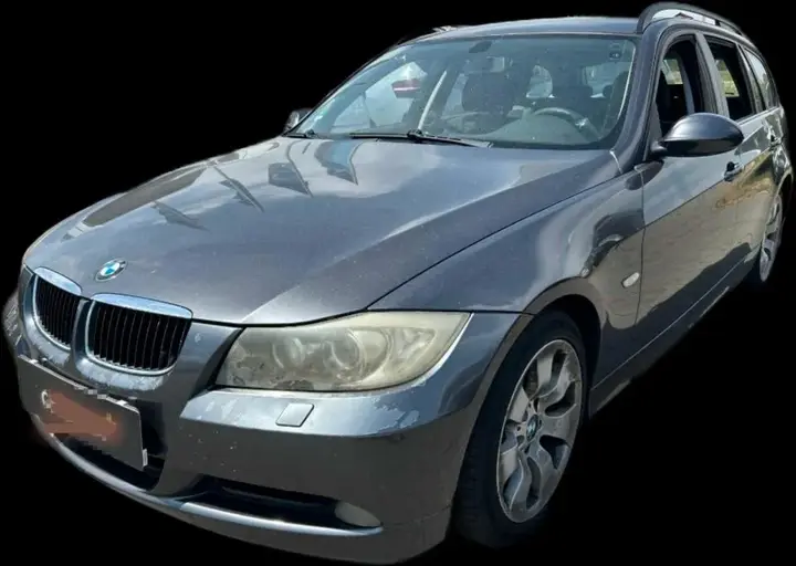 BMW E91 320I