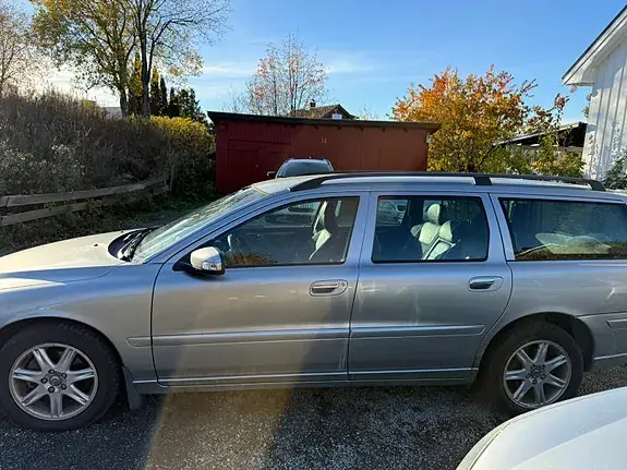 Volvo V70 2008 photo 3