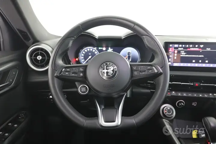 Alfa Romeo Tonale 2023 photo 5