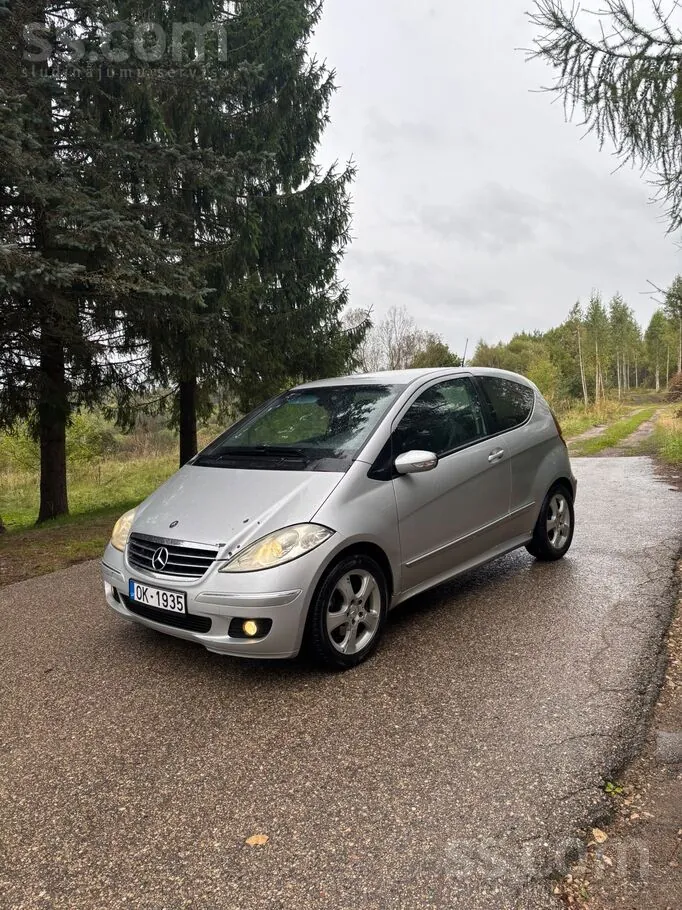 Mercedes-Benz A180 2007 photo 2