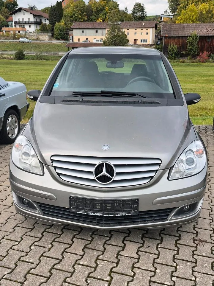 Mercedes-Benz A 170