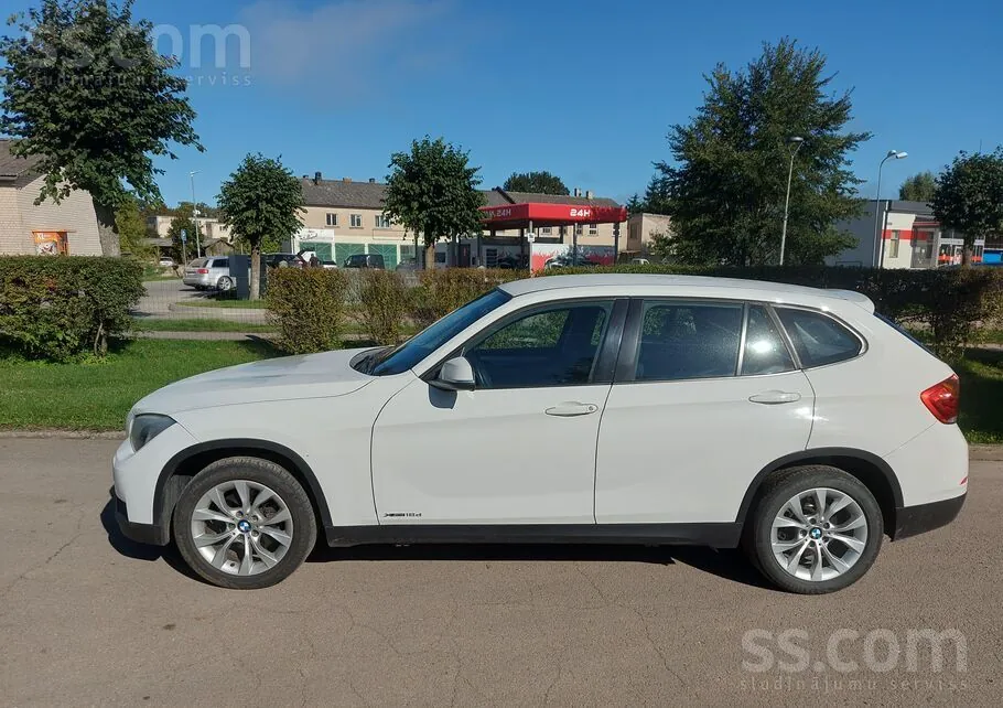 BMW X1 2013 photo 4