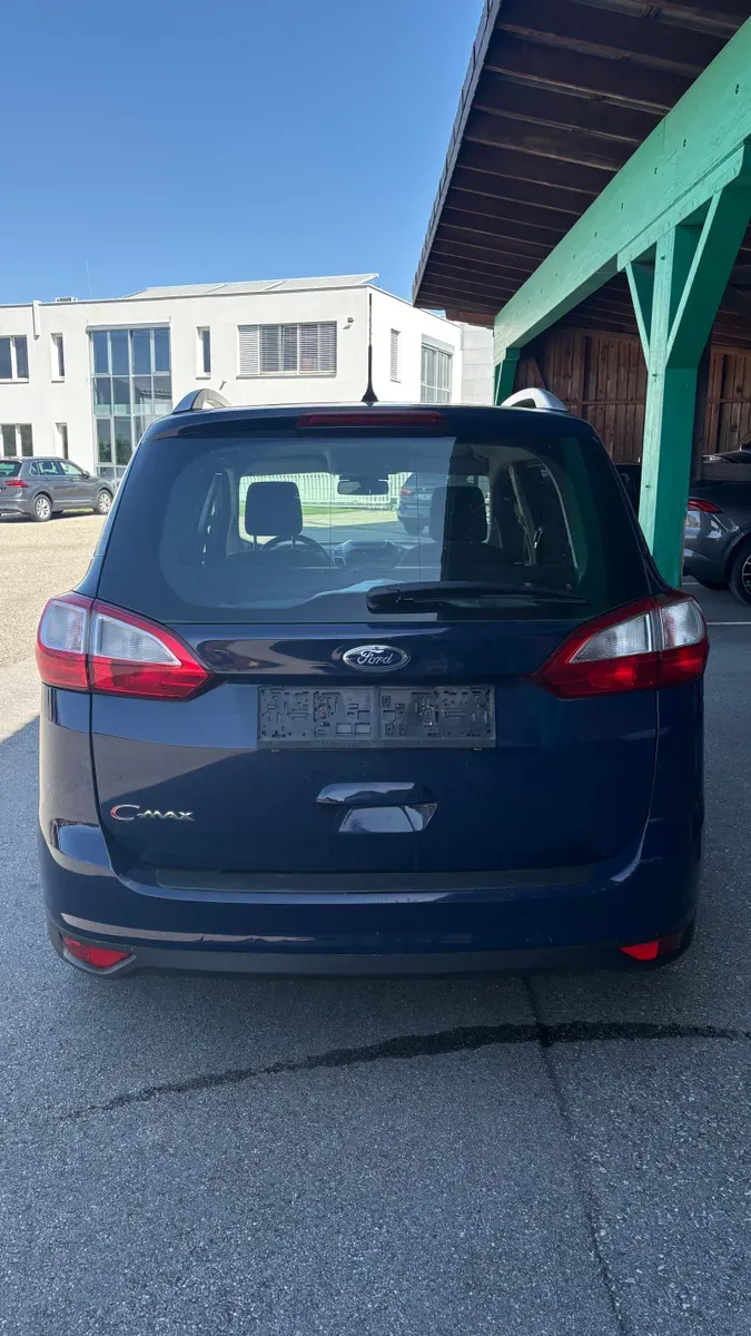 Ford C-Max 2015 photo 2