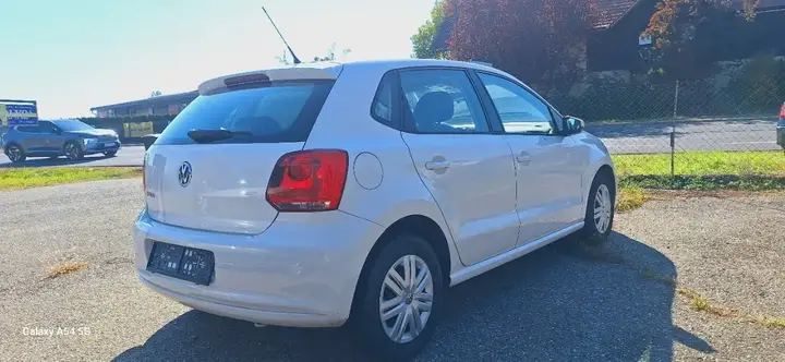 Volkswagen Polo 2013 photo 3