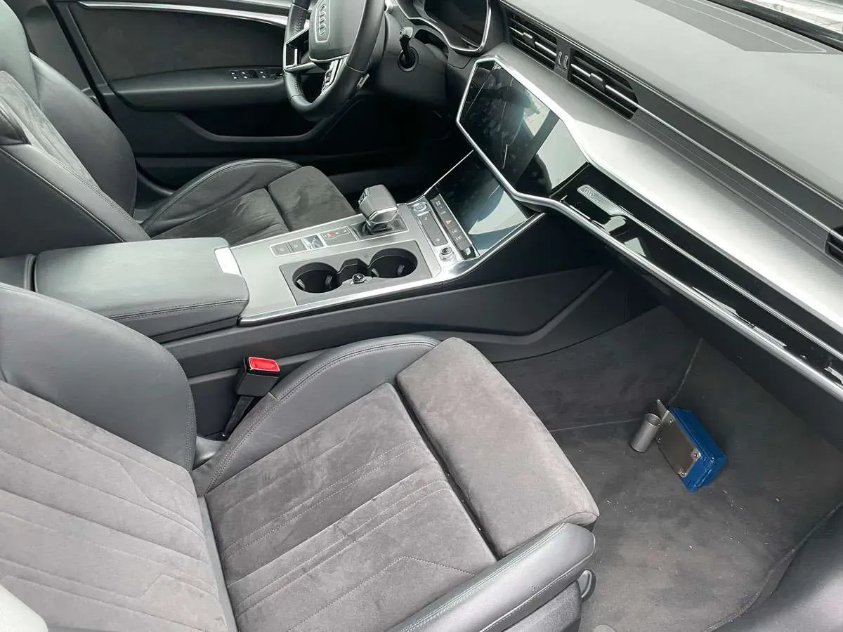 Audi A6 2019 photo 2