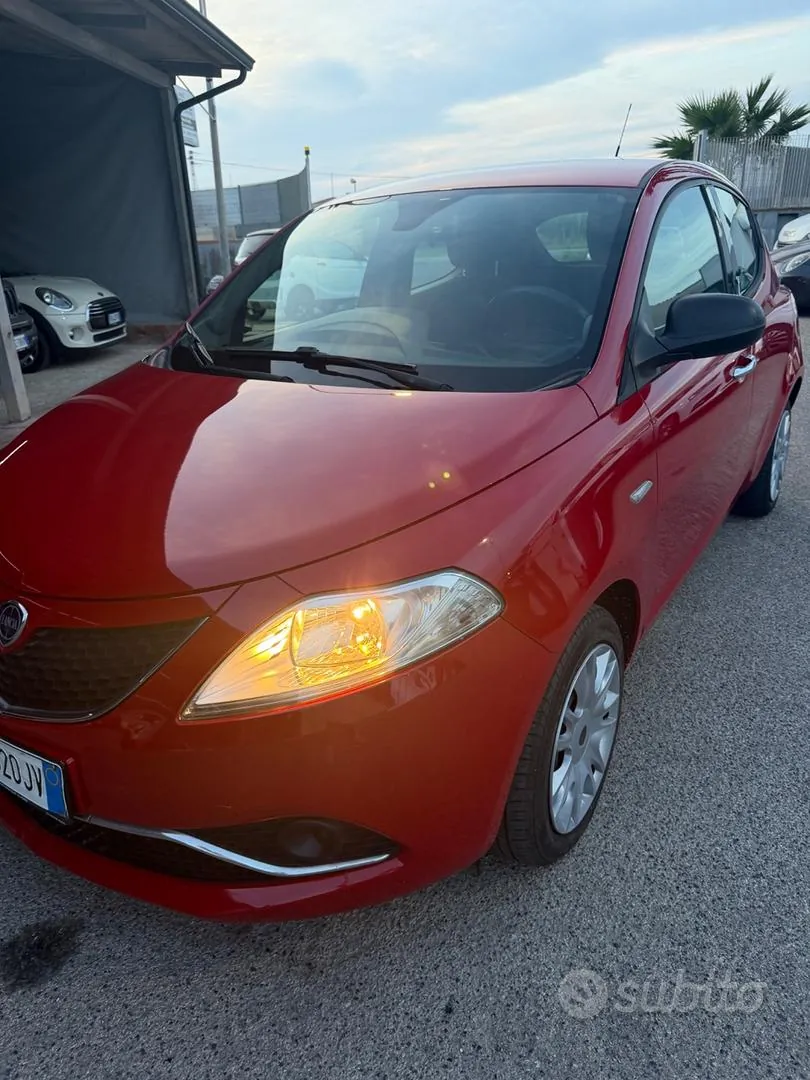 Lancia Ypsilon 2016 photo 3