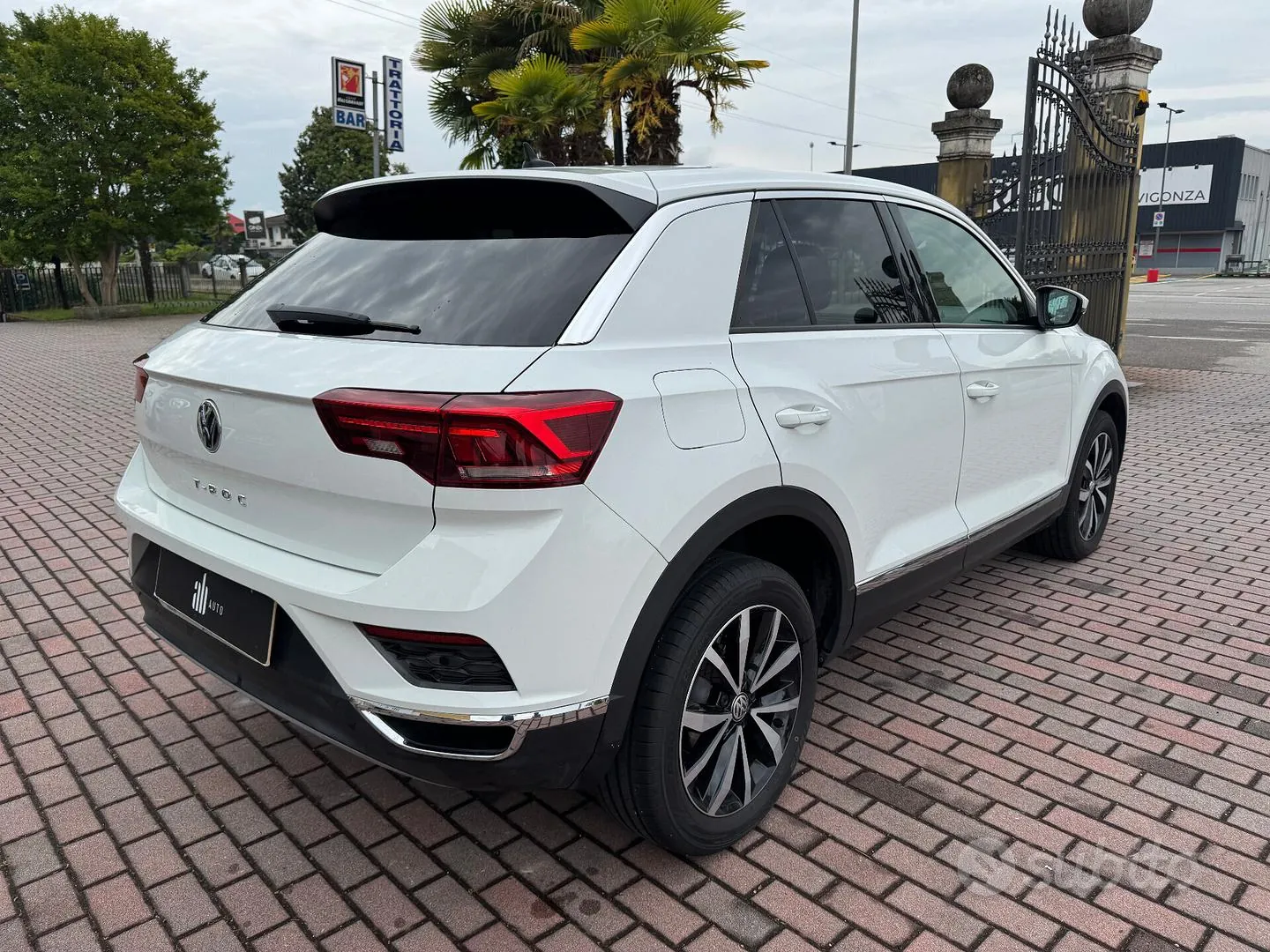 Volkswagen T-Roc 2019 photo 5