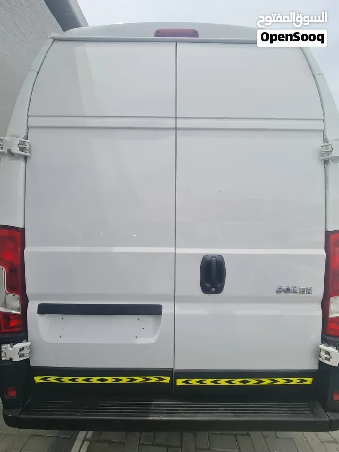 Peugeot Boxer 2022 photo 2