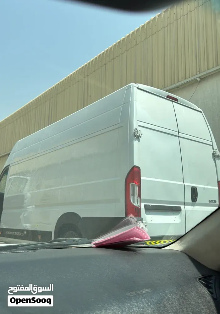 Peugeot Boxer 2022 photo 3