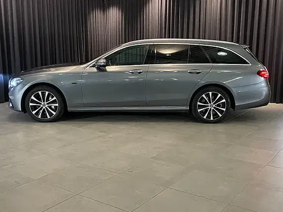 Mercedes-Benz E 300 2021 photo 3