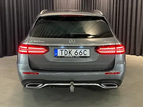 Mercedes-Benz E 300 2021 photo 2