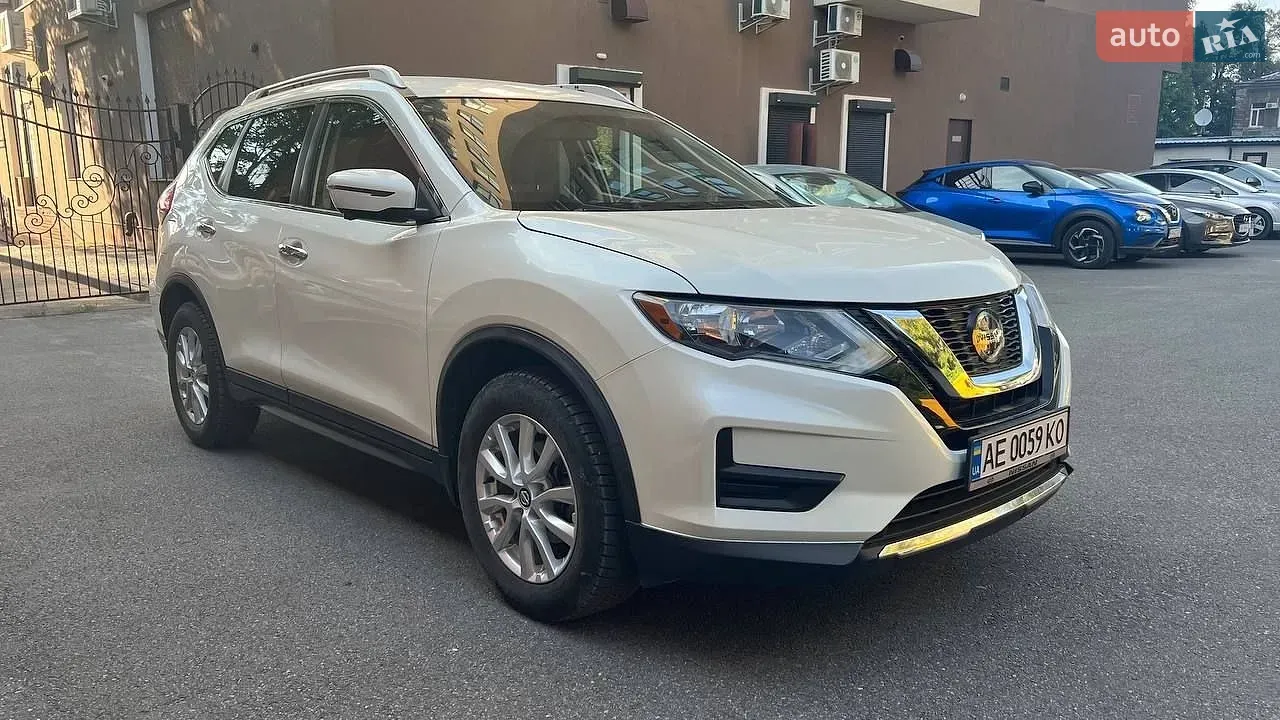 Nissan Rogue 2018 photo 2