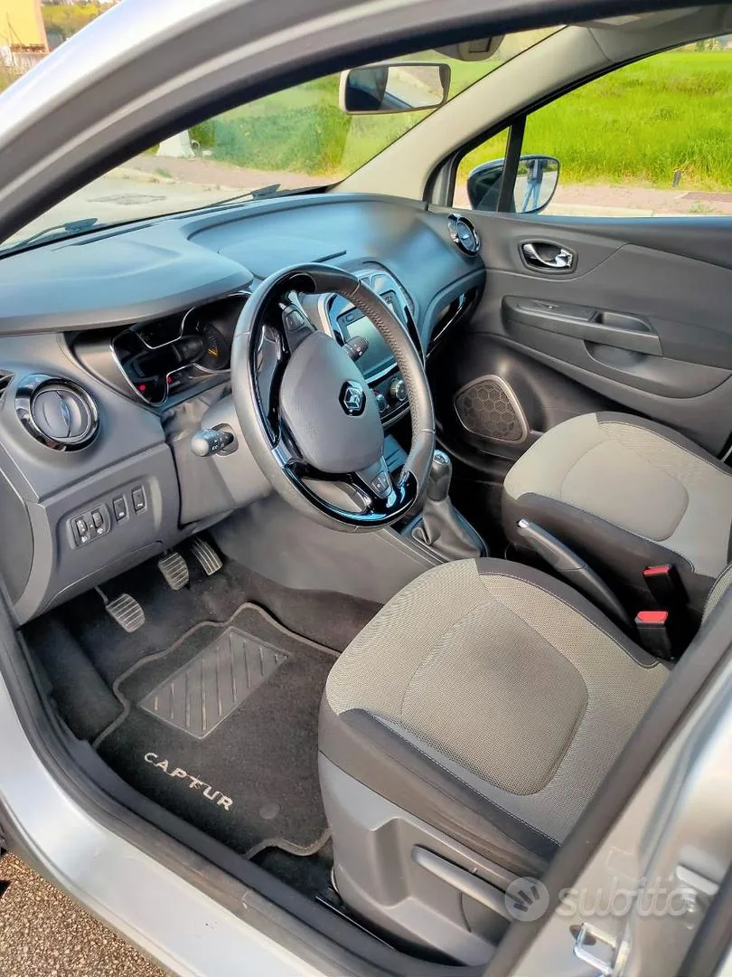 Renault Captur 2015 photo 4