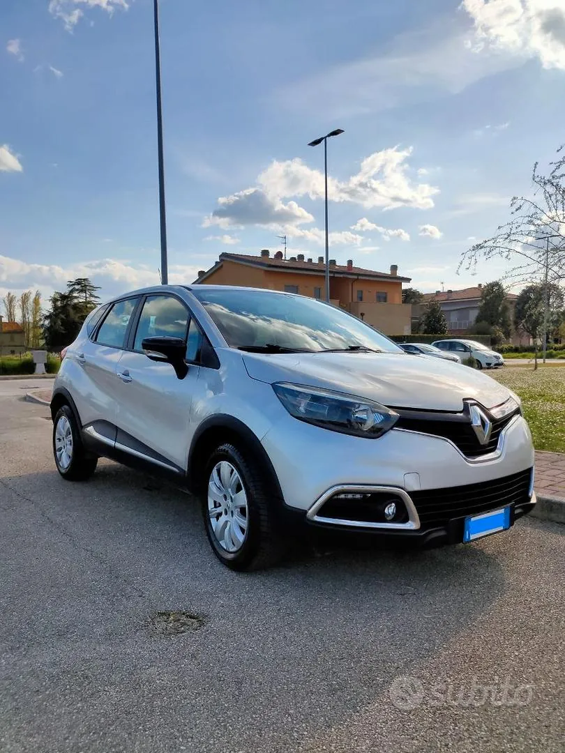Renault Captur 2015 photo 2