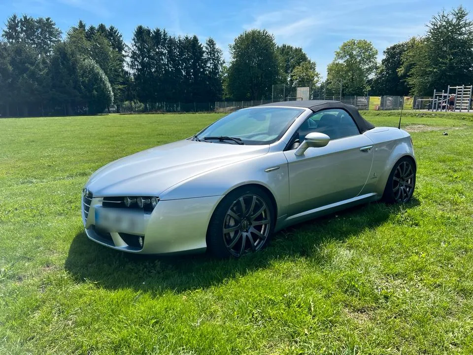 Alfa Romeo Spider
