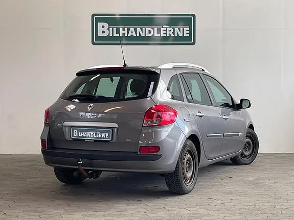 Renault Clio 2012 photo 2