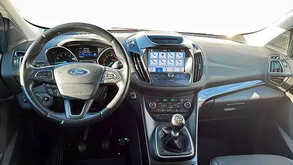 Ford Kuga 2018 photo 4