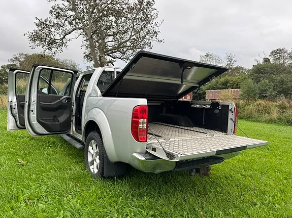 Nissan Navara 2013 photo 3