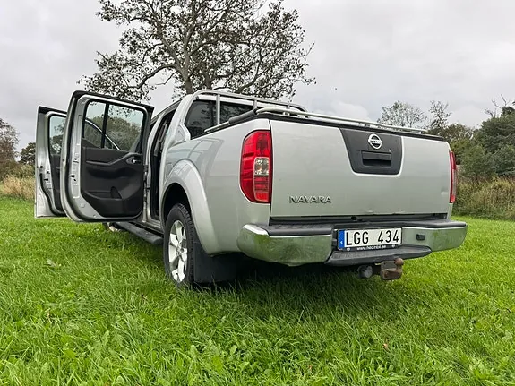 Nissan Navara 2013 photo 4