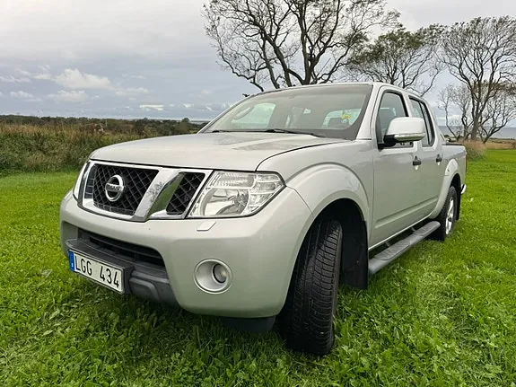 Nissan Navara 2013 photo 5