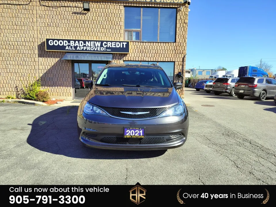 Chrysler Grand Caravan 2021 photo 2