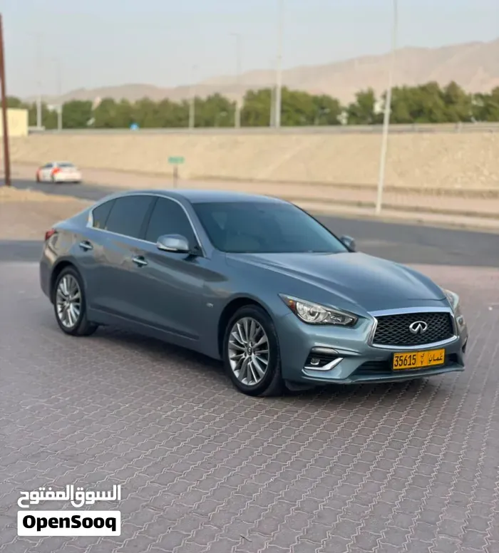 Infiniti Q50 2019 photo 2