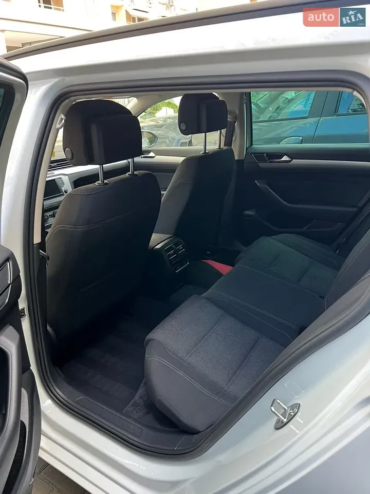 Volkswagen Passat 2015 photo 5