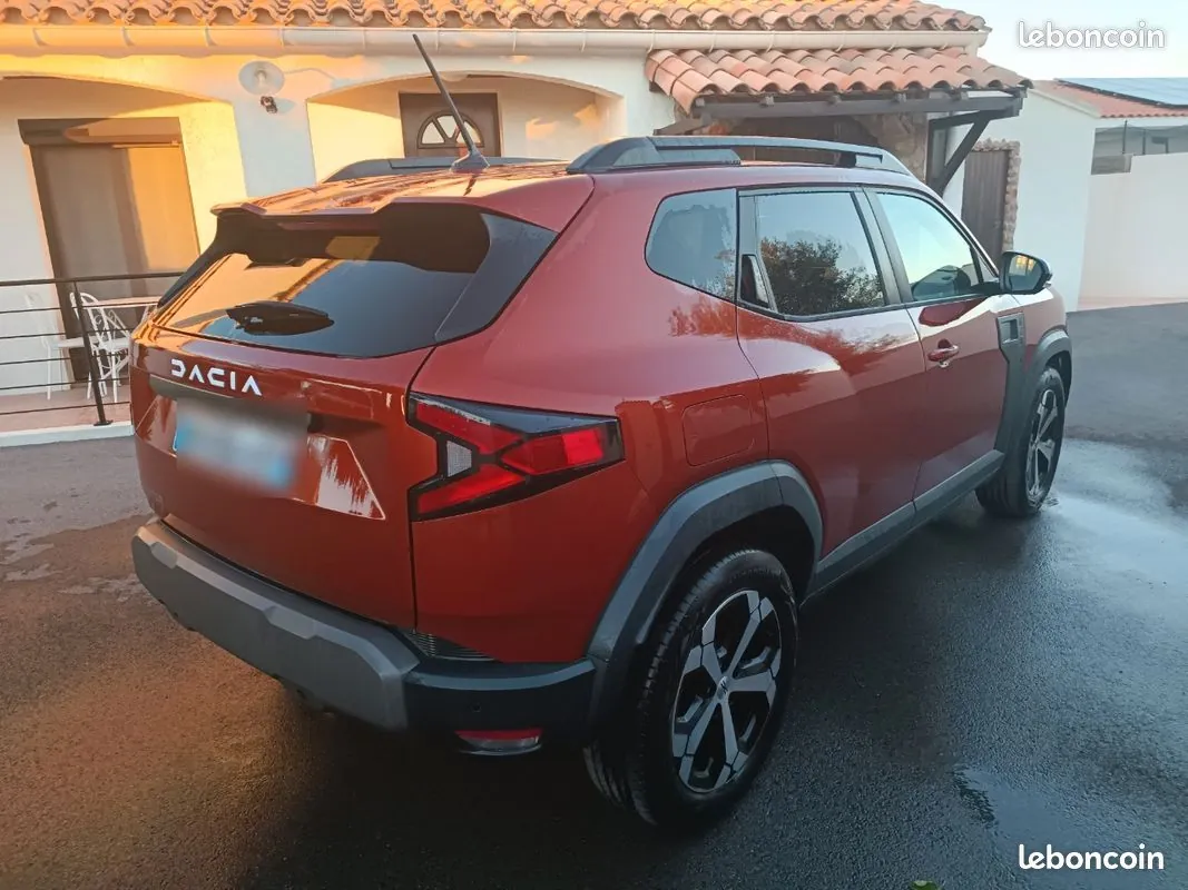Dacia Duster 2025 photo 2