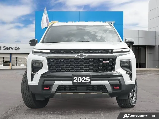 Chevrolet Traverse 2025 photo 2