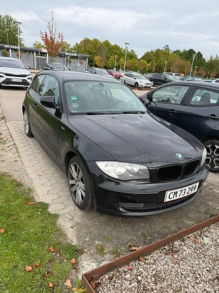 BMW 116D 2011 photo 3