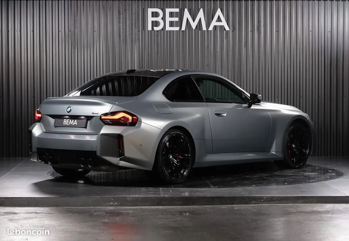 BMW M2 2025 photo 4