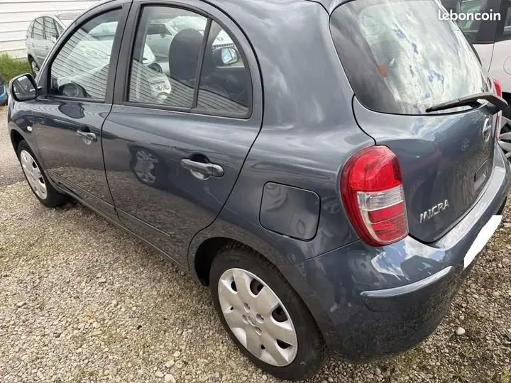 Nissan Micra 2011 photo 3