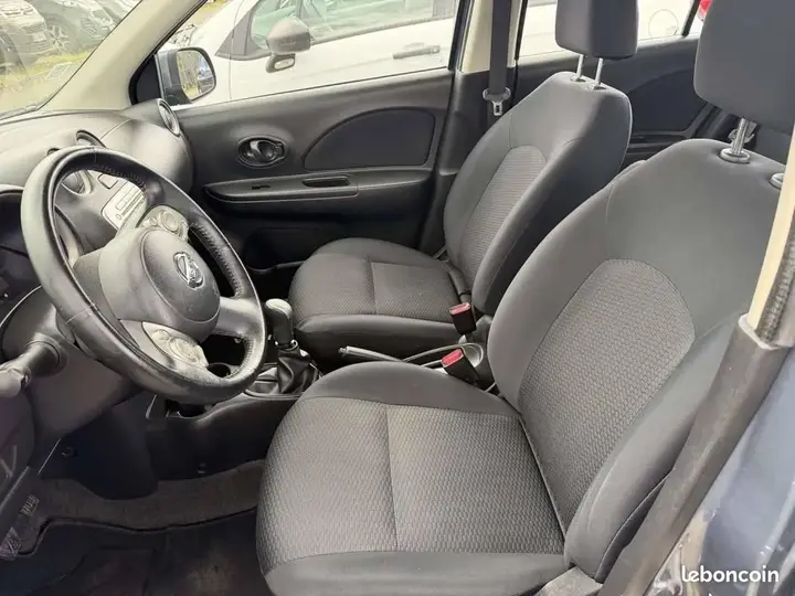 Nissan Micra 2011 photo 5