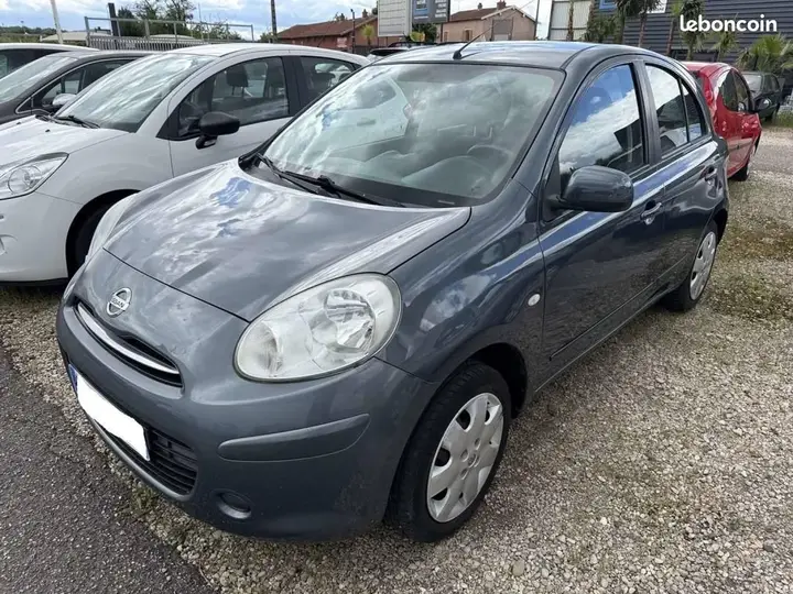 Nissan Micra 2011 photo 2