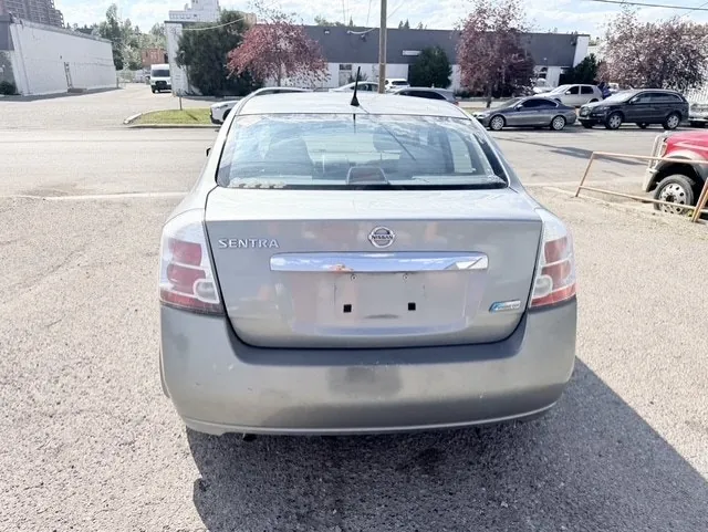 Nissan Sentra 2010 photo 5
