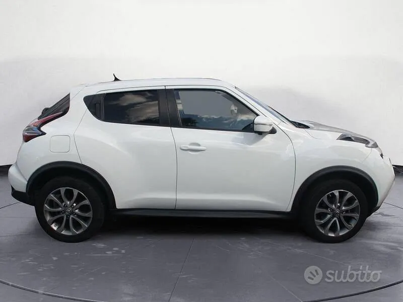Nissan Juke 2015 photo 4
