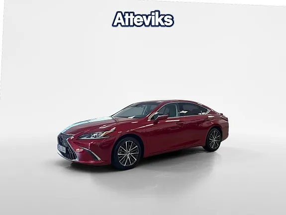 Lexus Es300H 2024 photo 4