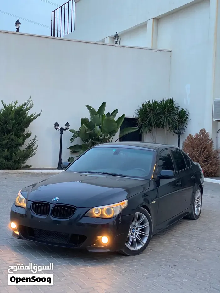 BMW 5 Series 2006 photo 2