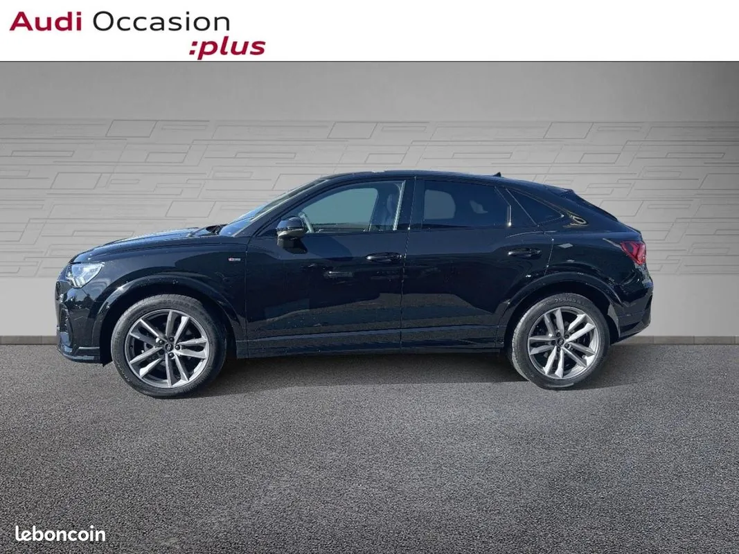 Audi Q3 2025 photo 4