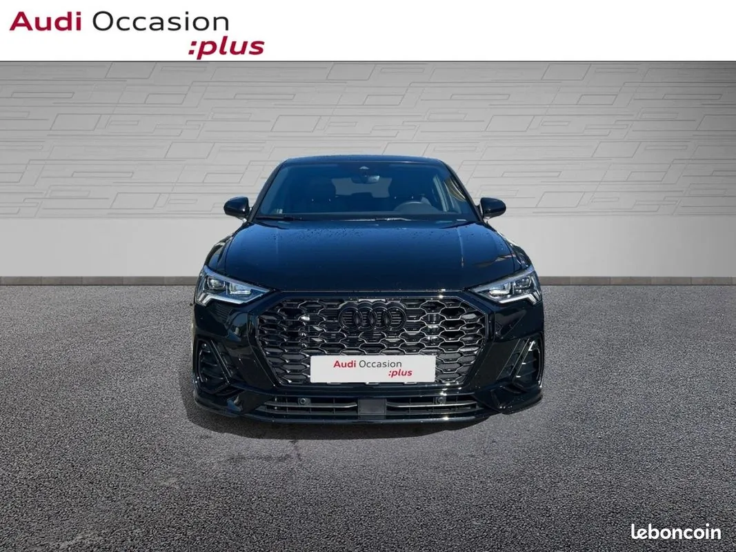 Audi Q3 2025 photo 3
