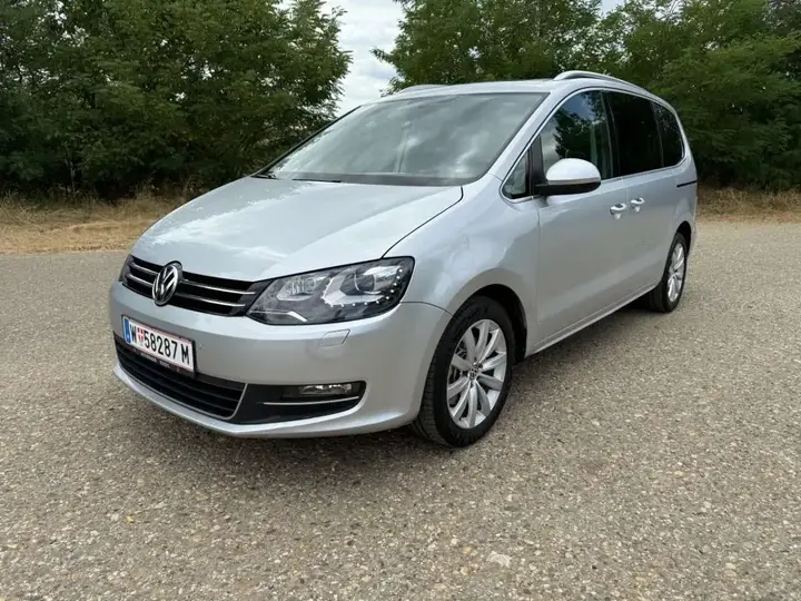 Volkswagen Sharan 2011 photo 3