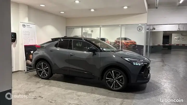 Toyota C-Hr 2026 photo 4