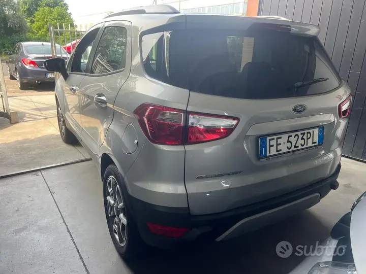 Ford Ecosport 2016 photo 3