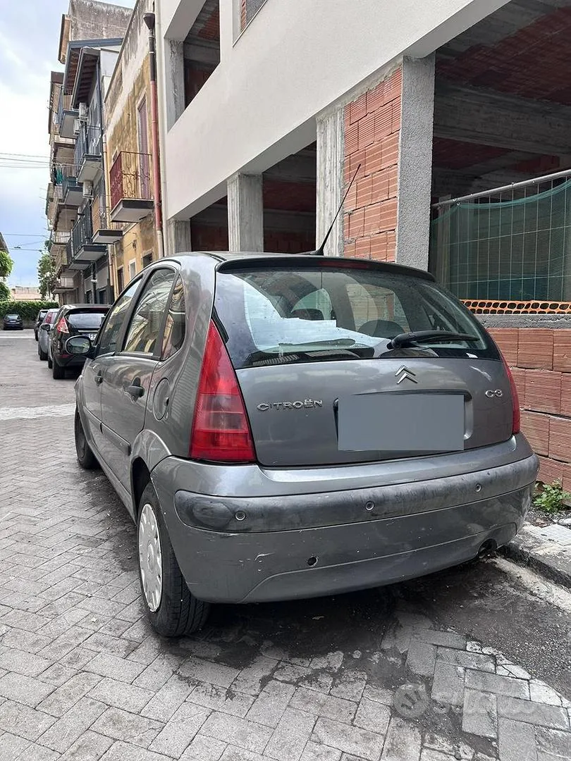 Citroen C3 2004 photo 2