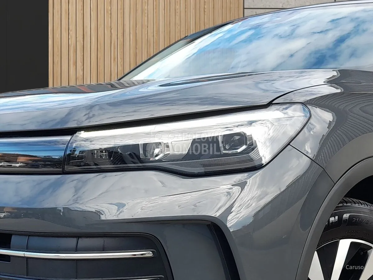 Volkswagen Tiguan 2024 photo 5
