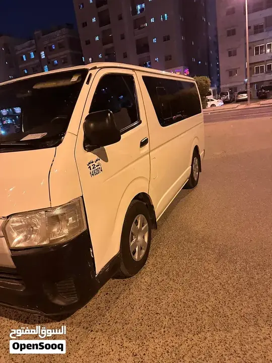 Toyota Hiace 2016 photo 3