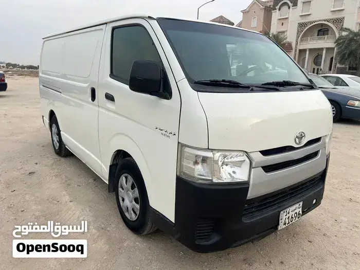 Toyota Hiace 2016 photo 5