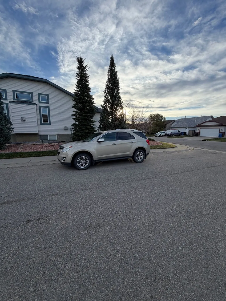 Chevrolet Equinox 2010 photo 2