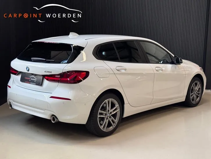 BMW 1Serie 2024 photo 2