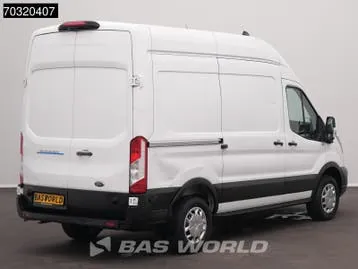 Ford E-Transit 2023 photo 2